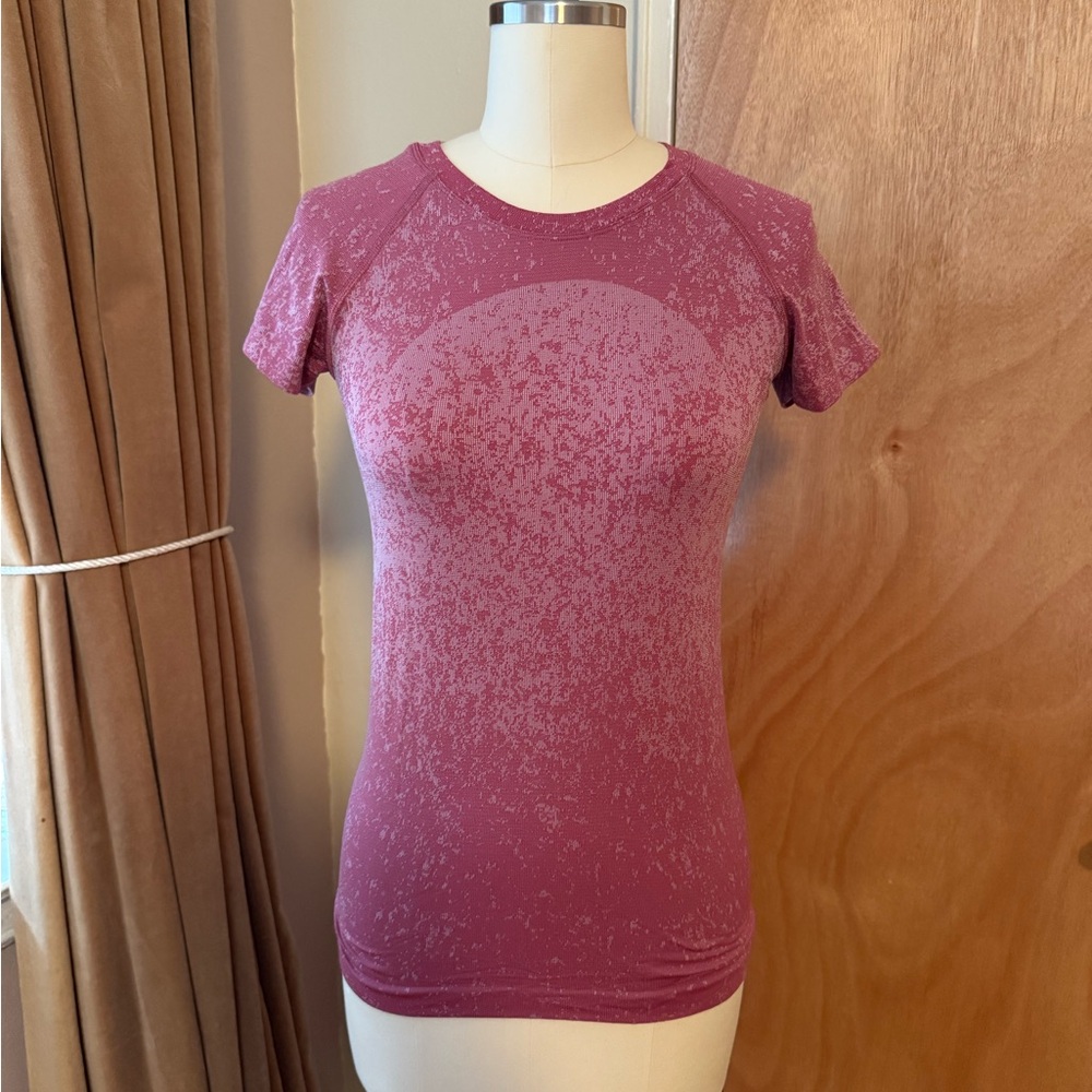 Lululemon swiftly tech short sleeve 2.0